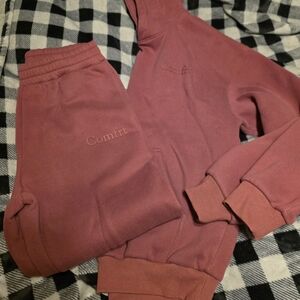 Comfrt Women's Berry Sweatpants & Hoodie Set Large Worn Once